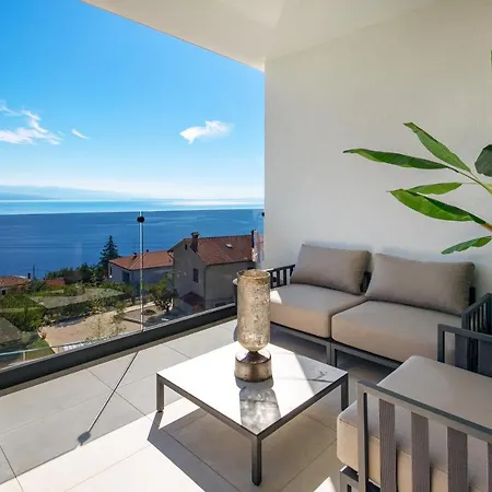 Luxury Bevlo Apartament *