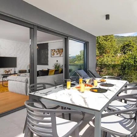 Apartament Luxury Bevlo