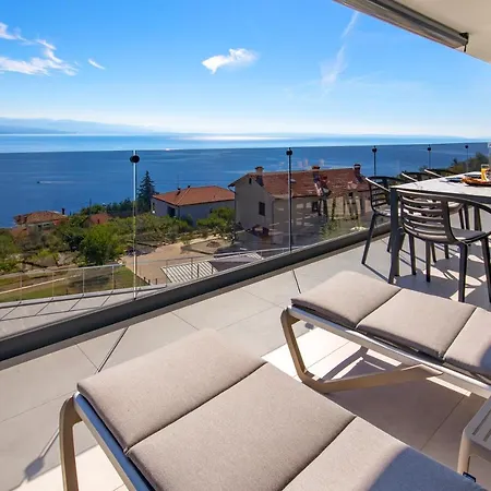 Luxury Bevlo Apartment Opatija